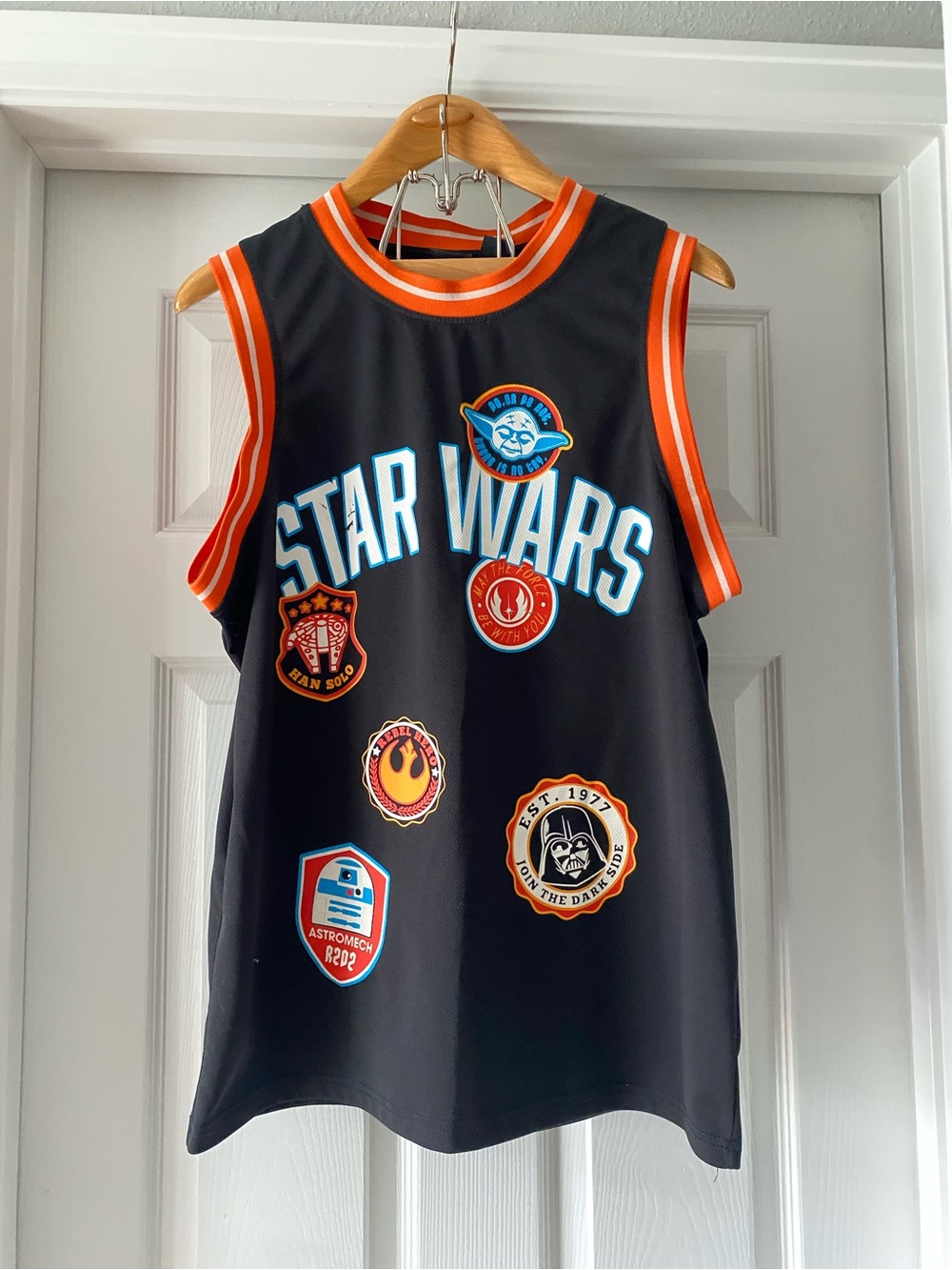 STAR WARS  Mens Jersey Basketball Yoda, Hans Solo, R2D2 sz M